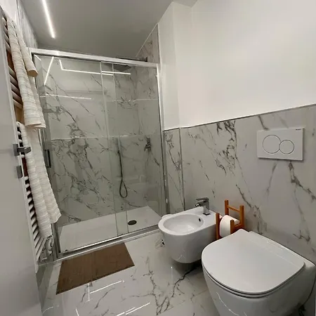Classy & Chic 2 Storey Loft Lägenhet Milano